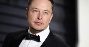 Elon Musk Akan Membuat Mobil Terbang