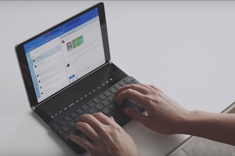 Microsoft Buat Ponsel Lipat Android Surface Duo