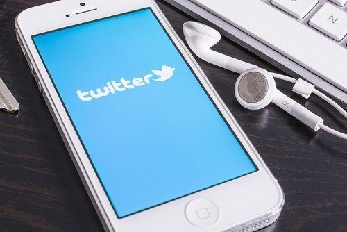 Ribuan Akun Teori Konspirasi Dihapus Twitter